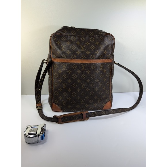 Louis Vuitton Vintage Danube GM Monogram Canvas Cross Body Bag Brown REPAIRED - Picture 1 of 16